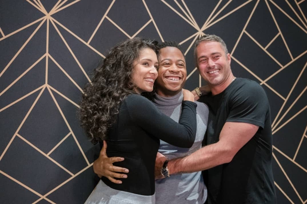 TKinneyFan's tweet photo. 💖 #tbt #chicagoheroesevent2019 #oceproductions
(📷: @OCEProductions) https://t.co/3FAqRH9NLi