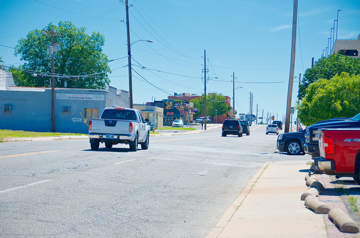 ImproveOurTulsa's tweet photo. Street rehabilitation is scheduled to begin March 16 on E. 11th St., between S. Peoria Ave. and S. Utica Ave. Traffic will be limited to one lane in each direction. Access to all businesses will remain open throughout the project. Completion is scheduled for October. https://t.co/AUAIRN1hJb