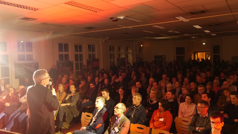 Un nouveau souffle pour Lambersart : du monde et de l'enthousiasme pour notre 2ème réunion publique buff.ly/2TKC5aT