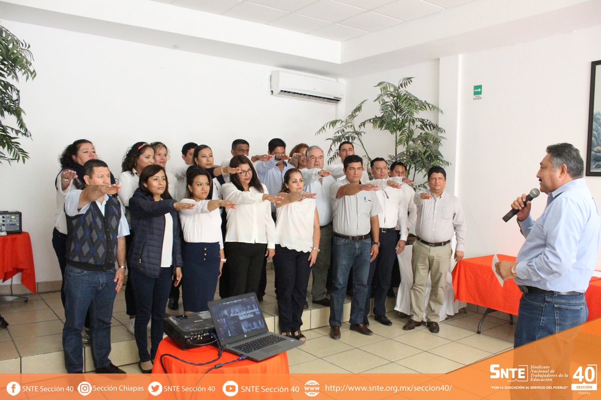 SECC40CHIAPAS's tweet photo. ✔#Sección40 conforma Consejo Académico Seccional con docentes de los diferentes niveles educativos. 👩🏻🏫👨🏻🏫📜
Más detalles aquí 👉🏻 https://t.co/OlMKeBSmro
✨ “Sección 40 Cerca de ti… más unidos, más fuertes” 💜
#CAS #SINADEP #SNTEunoAuno #Covid_19 #FelizJueves https://t.co/ivpXcDyL4K