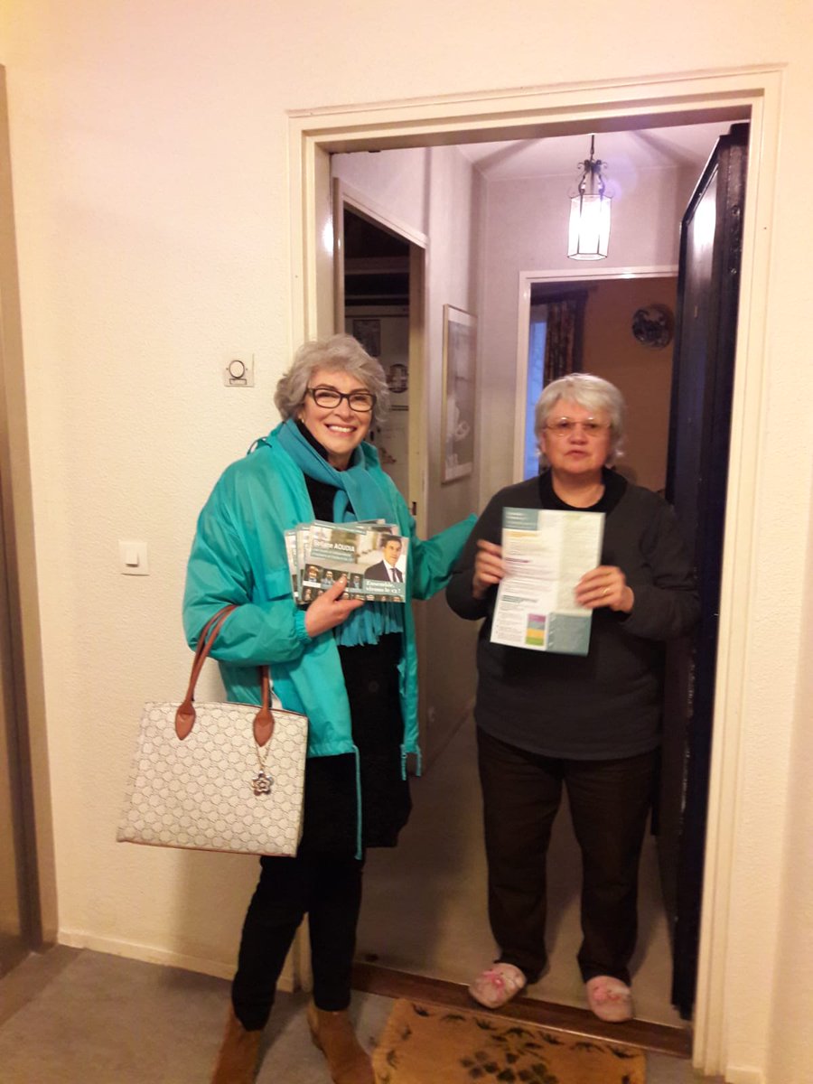 AoudiaSofiane13's tweet photo. Encore une belle journée de terrain avec une équipe toujours à l'écoute de l'habitant.
#ensemble_vivons_le_13 #municipales2020 #Paris13 #Vision13
🗳️ #SOFIANEAOUDIA https://t.co/ZBKFGbjHnu
