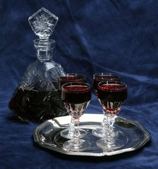 cRcKosher's tweet photo. Stuck home for #Pesach? We've got you covered.  Check out our Guide at https://t.co/OU8xtkgNp3 w/info on #kashering, the day before Pesach, #chametz/#kitniot, Shopping Guide, medicine &amp; cosmetics lists, &amp; so much more! Printed copies at Chicago-area locations, too. #Passover2020 https://t.co/6uyg6JWqod