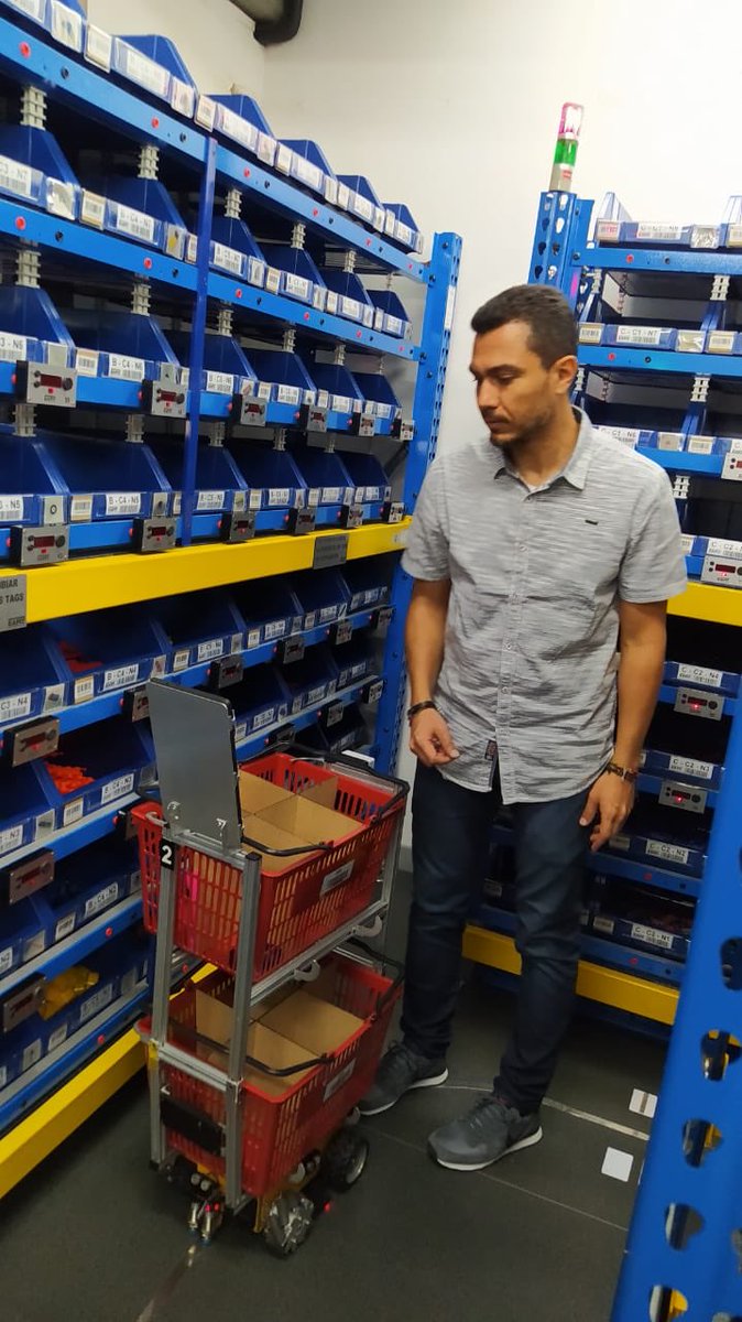 WarehousingLab's tweet photo. Nos visita Andercol, empresa dedicada al #desarrollo de productos basados en química renovable y materiales reciclados. Se van fascinados con nuestro #WarehousingLab y todas las alternativas de solución para sus procedimientos actuales. https://t.co/SilHvgPdnX