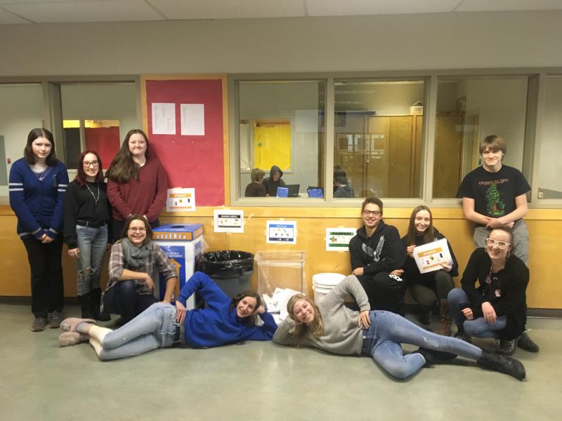 BCGreenGames's tweet photo. #ProjectSpotlight students at JV Humphries school in #Kaslo have worked to create a better waste management system at their school.
Great work!
https://t.co/PwJlkH7Ocs
@SD8KootenayLk #SWTeen https://t.co/QRqYc2sS1R