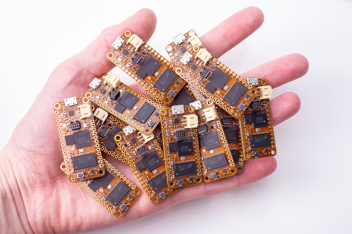 GregDavill's tweet photo. Do you want an OrangeCrab board? π¦
Now's your chance! You can now participate in the @groupgetscom group buy! π
https://t.co/yDxfR5WSXg https://t.co/MGmt19UTuZ