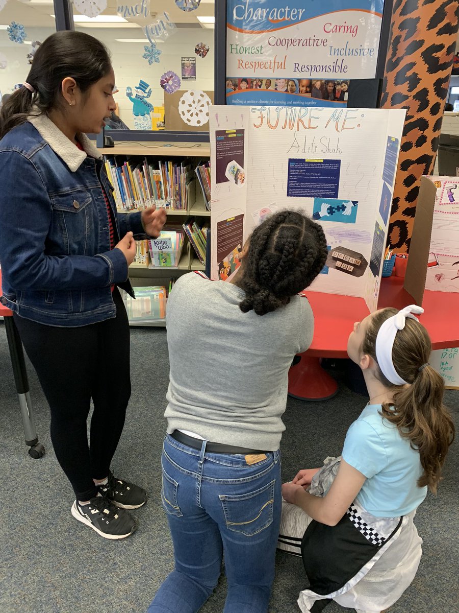 EugeneUyeda's tweet photo. 7A presented their “Future Me” projects in the gr7 job fair @MountainashPS today! @MmeTemple https://t.co/PZEB9p4N9f