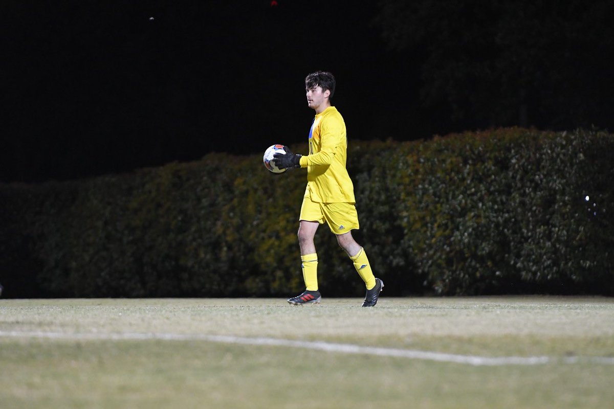 Happy Birthday to Freshman GK Austin Dunegan! Praying you have a great day &amp; that you enjoy your time home with friends/family! Enjoy your day and thanks for the opportunity to coach you!