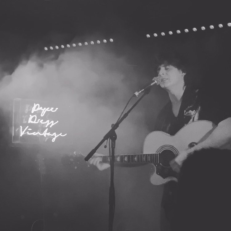 Thank you London. That’s gotta be my favourite show to date. You were wonderful. Rest up your voices today I’m sure they’ll be needing some time to recover. BRISTOL, I shall be seeing you tomorrow at <a href="/cafekinobristol/">Cafe Kino</a> with <a href="/JasperStorey/">Jasper Storey</a> and @JoeTJohnson_ 🤘🏻