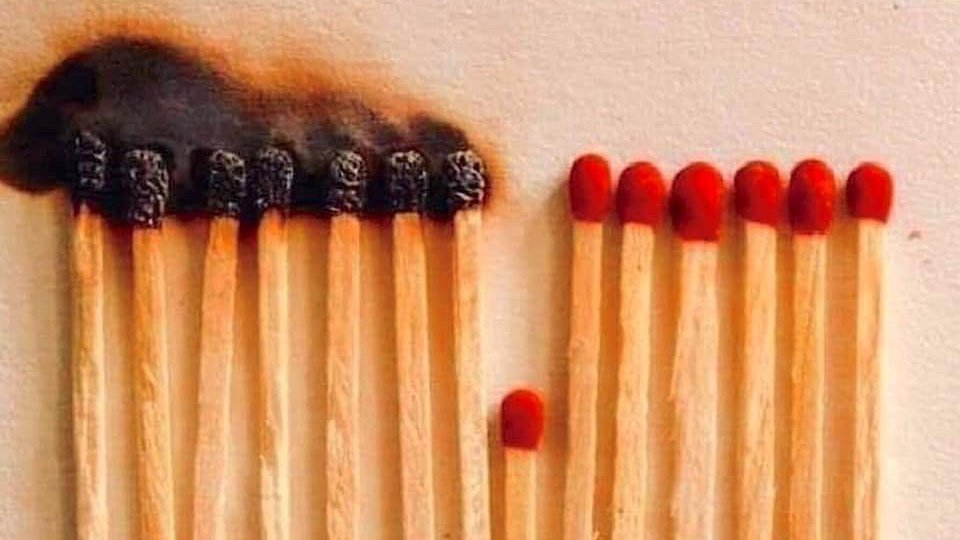 rscjenEspana's tweet photo. Seamos responsables y prudentes. 
Interesémonos unos por otros, cuidemos a los más frágiles. 
Tenemos la oportunidad de ser de verdad hermanos. 
#YoMeQuedoEnCasa https://t.co/y9ZwNCiAq0