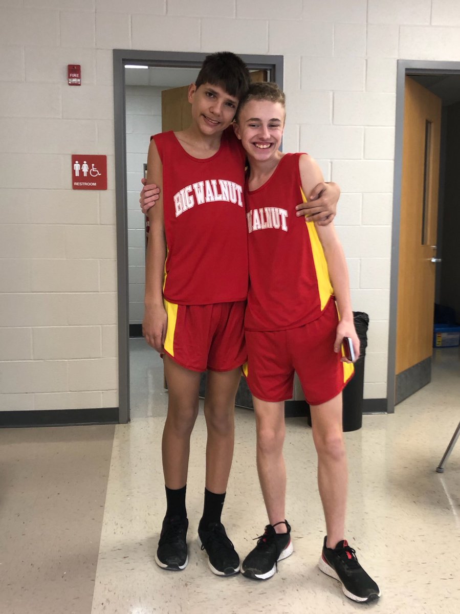 SPearlmutter's tweet image. So proud of these two track stars! They make my heart happy ❤️#werbwms #inspireandguide