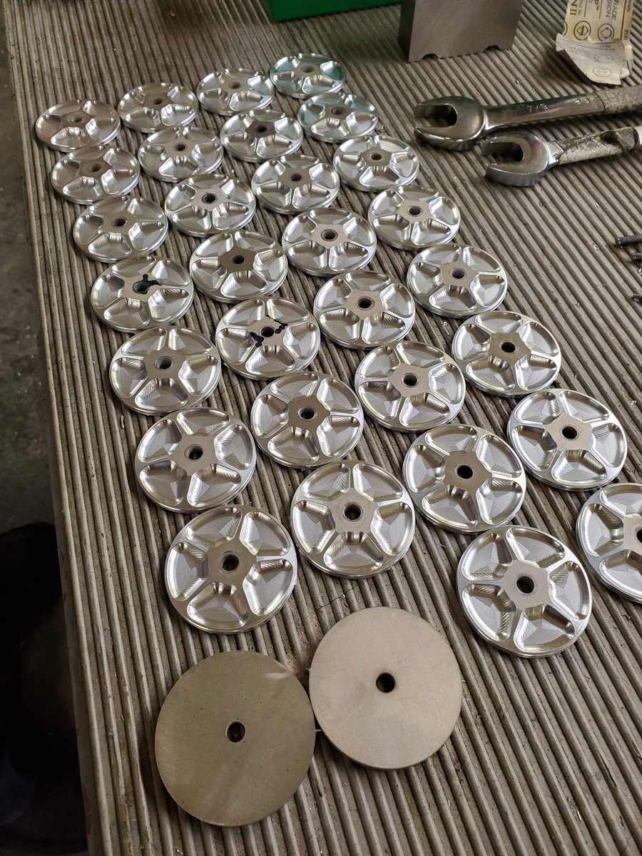 50 custom aluminum washers will go into Chomp. The custom washers are special, not just for size and utility, they have also been machined down with spokes to save a total of 1.6 lbs of weight. To see the manufacturing process head to: facebook.com/pg/ChompTheBat…