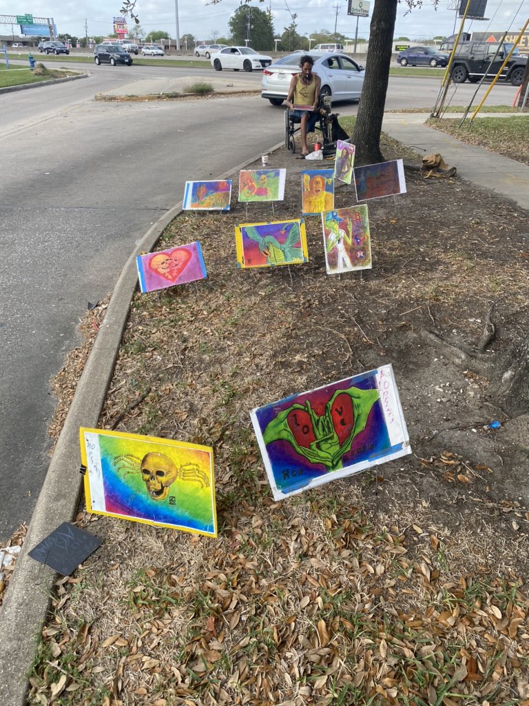 ftpjos's tweet image. Come support him and his puppy at 11404 gulf fwy Houston tx he’s right next to Starbucks he has beautiful art he’s here after 12 everyday expect Monday and Tuesday !! Spread the word pls ❤️❤️❤️
