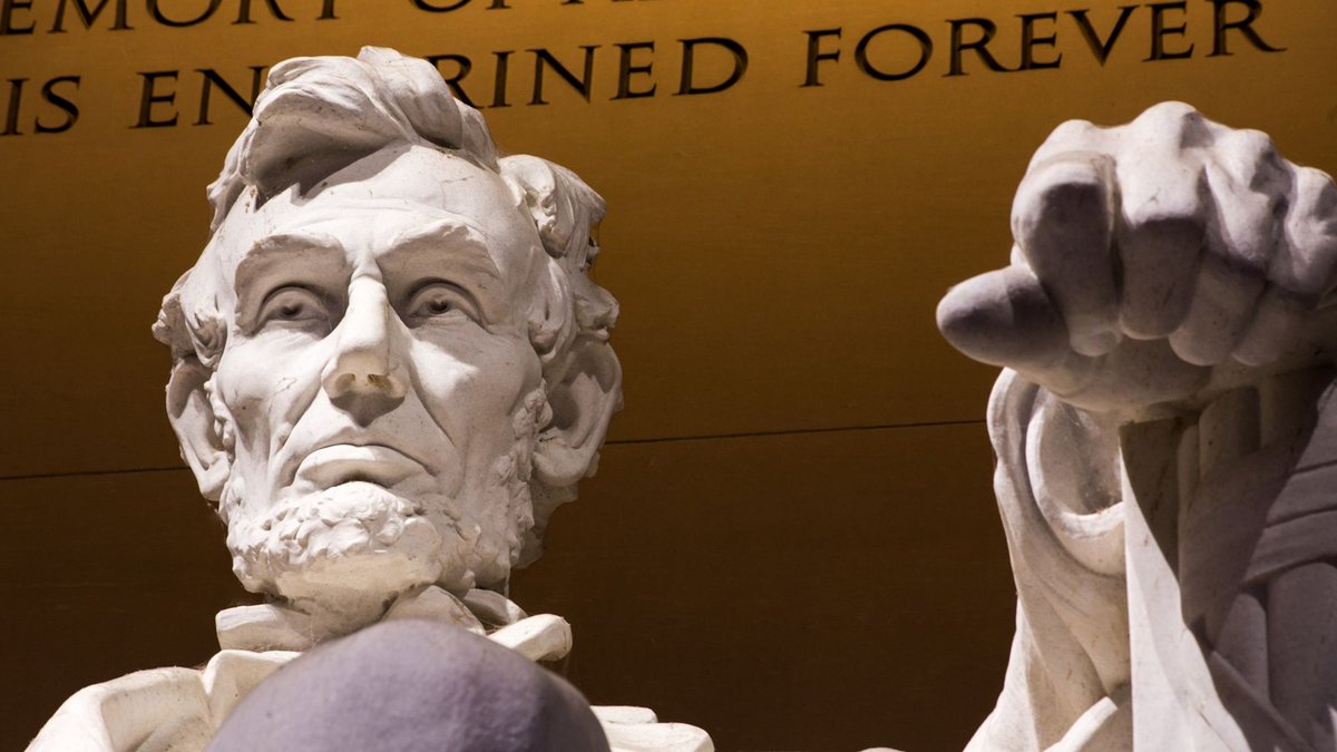 From the Lincoln Memorial to the Martin Luther King, Jr. Memorial, a visit to these famous sites will create great memories. No trip to Washington, #DC is complete without touring our celebrated #monuments and memorials. #travel #history
bit.ly/3bvqUK8