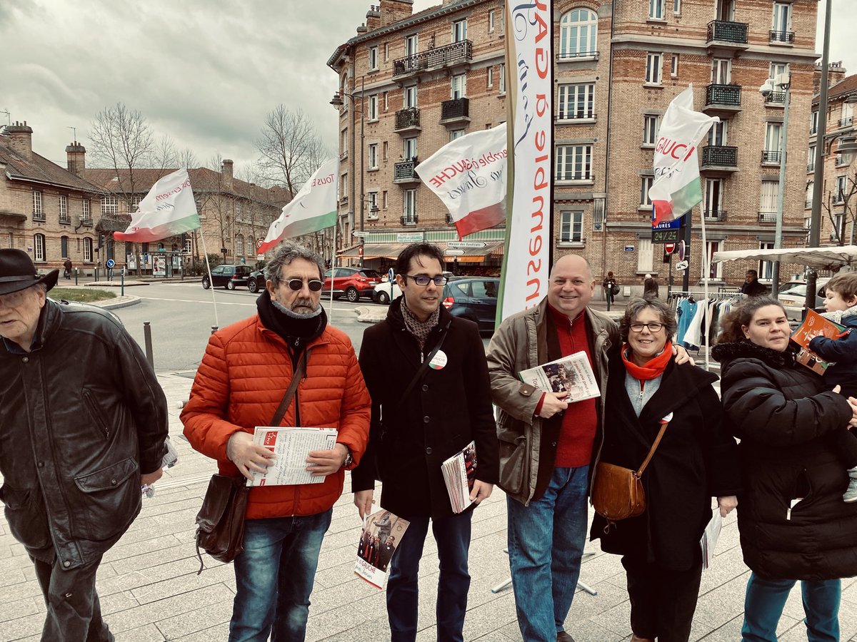 GaucheSuresnes's tweet photo. Le 15 Mars aucune voix ne doit manquer à gauche.
Je vote Tous ensemble à gauche pour Suresnes" avec Rodolphe Balensi et Paule Ballut. C'est la Touche Numéro 2. #Suresnes #Municipales2020 https://t.co/fPITVMyFS0