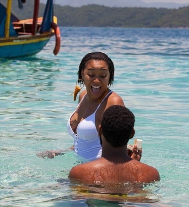 FacesOfHaiti_'s tweet photo. #SwipeLeft | Throw back to when #HaitianNomad broke the internet. #facesofhaiti by Stephane Bazin.
———

#haiti #haitian #ayiti #ilearat #caphaitien #tbt https://t.co/oOCoLjz2LX