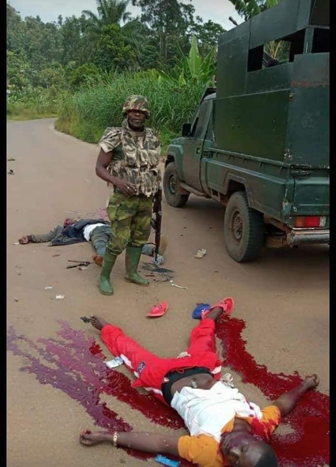 BeaNdifor's tweet photo. #FrenchCamerounSoldiers celebrating d killings of #SouthernCameroonians by taking selfies with their corpses to show d world that we r less humans 😪 @hrw @SAdamsR2P @officeofJJR
@AsstSecStateAF @CohenOnAfrica
@USAmbUN @RepKarenBass @IntlCrimCourt @NRC_Egeland
#StopTheGenocide https://t.co/ZWXWcsquST