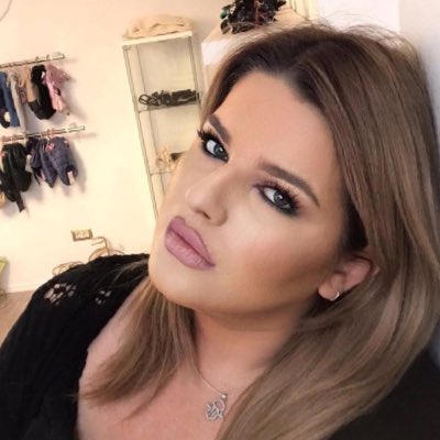 andreeabr1's tweet photo. #NewProfilePic https://t.co/tPgzuVb8hq
