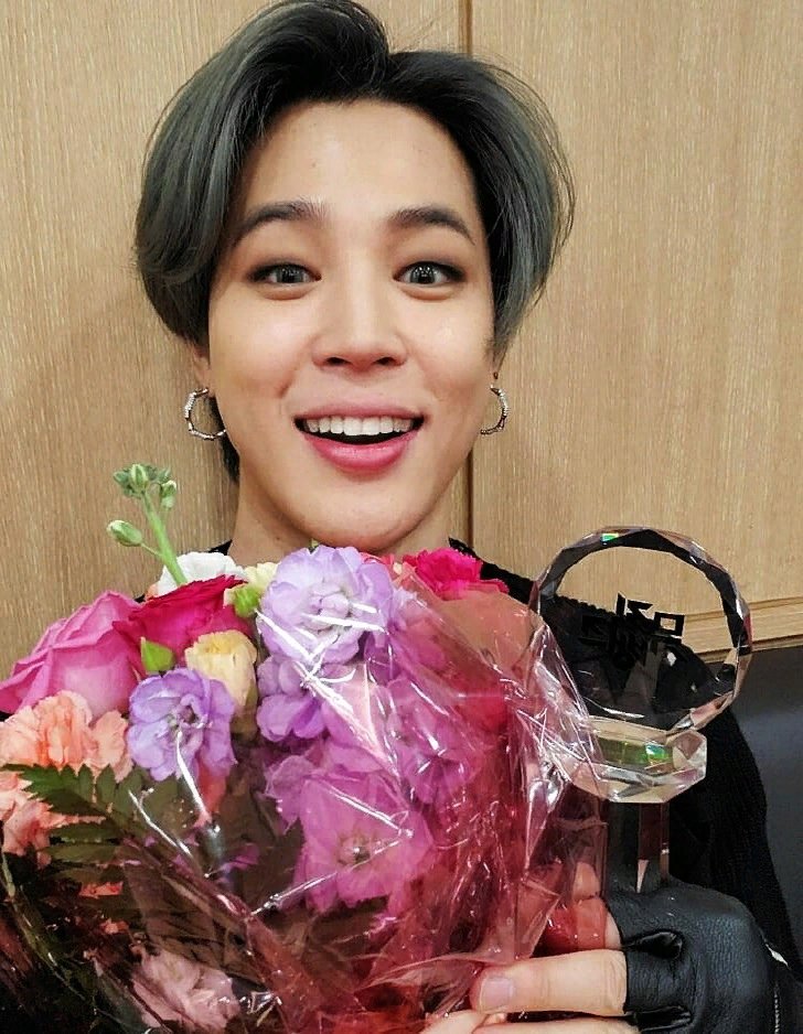 kop_twt's tweet photo. #JIMIN https://t.co/UTAwqPmnW1