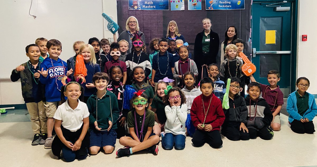 Colson_Math's tweet photo. First Graders celebrate #myiReady success! #ColsonPride @DonnaKoren7 @OMendezHCPS @1c_rose https://t.co/xMT3ECw4F0