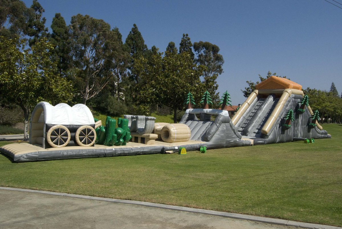 Looking for some Spring Time fun for your next event? Check out our Western Themed Obstacle Course #eventgamerentals and other #corporateActivationRentals