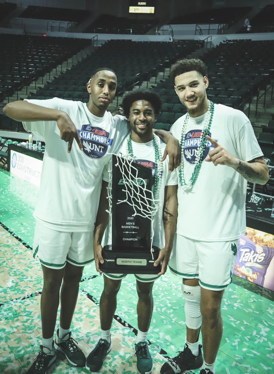 BiggZach24's tweet photo. Memories that will last a lifetime. WE WILL BE BACK❗️ #GMG #LeaveEmSleep https://t.co/PqUVmVVasU