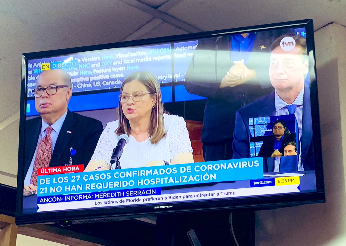 HJSANTOSRUDAS's tweet photo. Ver a @xsaezll sentado en esa mesa, nos da la tranquilidad de que todo se hará correcto y como tiene que ser!. Su credibilidad y franqueza nos garantiza que cuando pase algo trágico nos los dirán!. #EquipoDeOro https://t.co/AQIyDdQauw