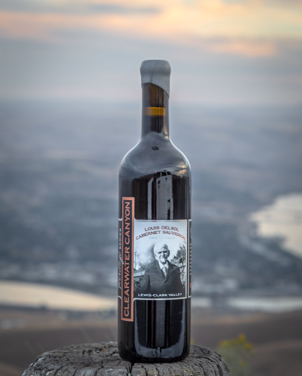 Been to the Vista House Point A?  It is the venue for the Lewis Clark Valley Wine Festival Brunch on Sat, April 4th.  Amazing views, brunch and keynote speaker, Alan Busacca!  Get your tickets today! Photo cred: Brad Stinson  buff.ly/3cAZRh9 #lewisclarkvalleywinefestival