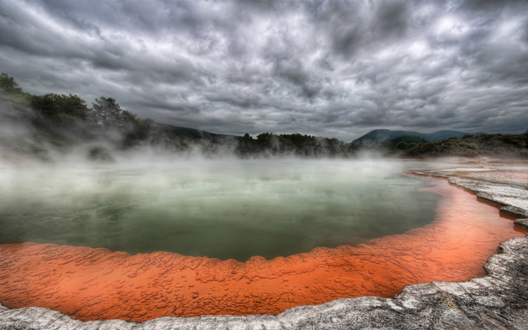 NPIRETravel's tweet photo. From the Bay of Islands to Lake Rotorua. 

Top 5 Beautiful Locations of New Zealand

https://t.co/rbb5J79epf https://t.co/1h1ijbph5D