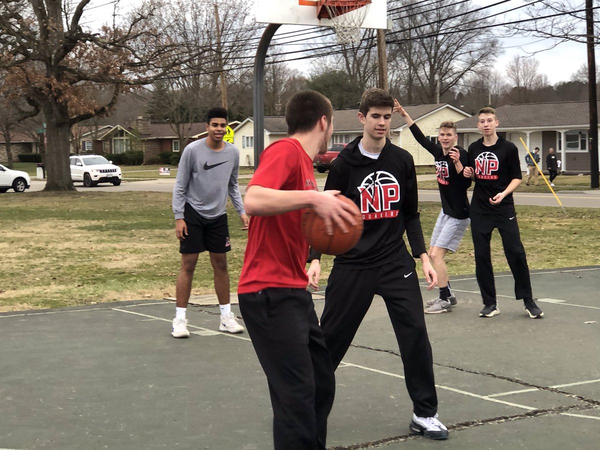 npquakerhoops's tweet photo. Nothing was going to stop our guys from getting a run in tonight! 
#FeedTheFire🔥🏀🔥🏀 https://t.co/bY8KegNrAr