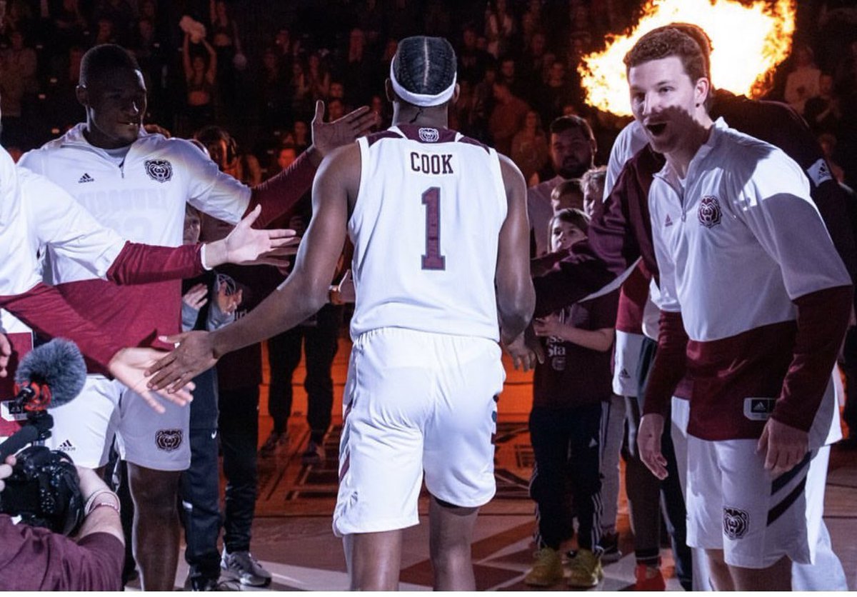 _Drecook's tweet image. Thankful for everyone who helped me through this journey 💙🙏🏽💫 #1out