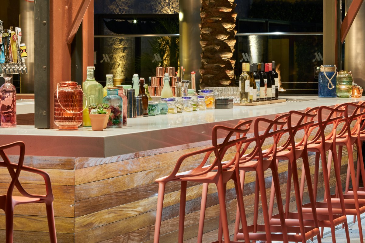 Marriott Burbank tweet media