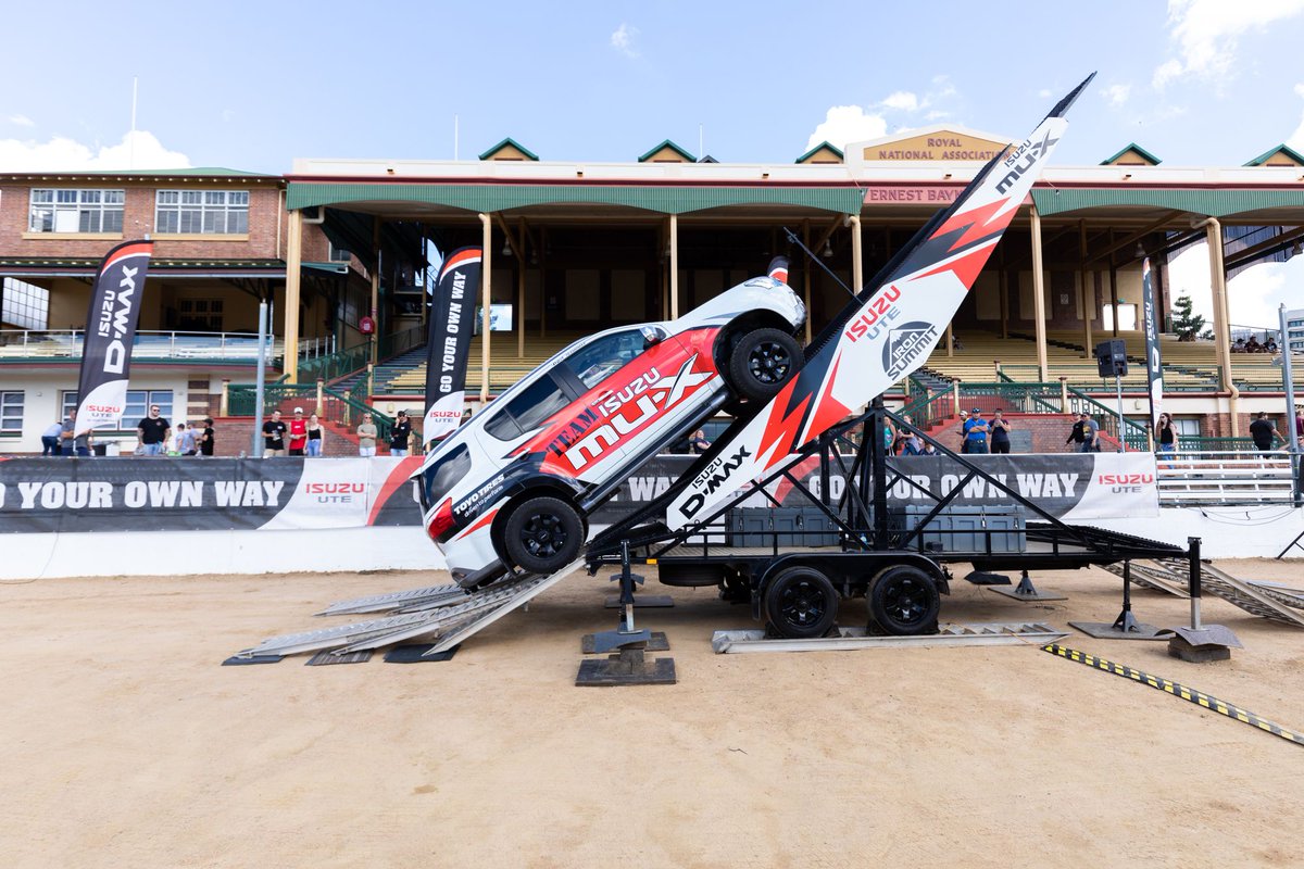 4x4show's tweet photo. Wanna see the world from a 45-degree angle? Then head to the Action Arena to ride the Isuzu Dmax Iron Summit, the world’s steepest 4WD ramp! Get in quick as drives are free and included in your ticket.
#teamdmax #adventure #ironsummit #4X4SHOW #4X4BRIS20 #actionarena https://t.co/qopzMunZ1i