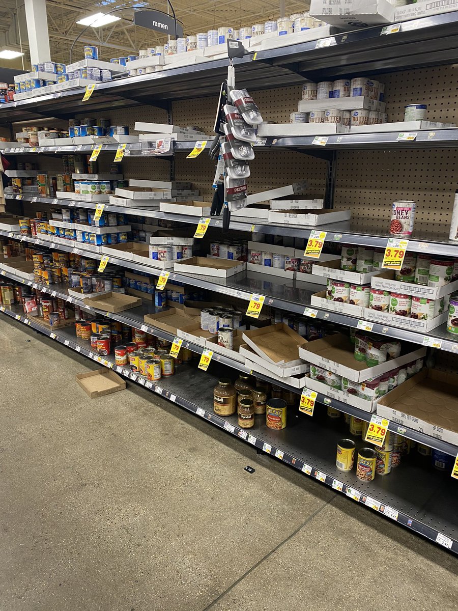JeremyLinux's tweet image. Beans, soup, rice aisle at Kroger on Stonybrook. #CoronavirusPandemic