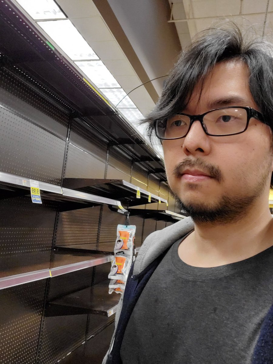 YongYea's tweet photo. Welp, gonna have to make that last roll of toilet paper last. https://t.co/NGYNWEBbJa