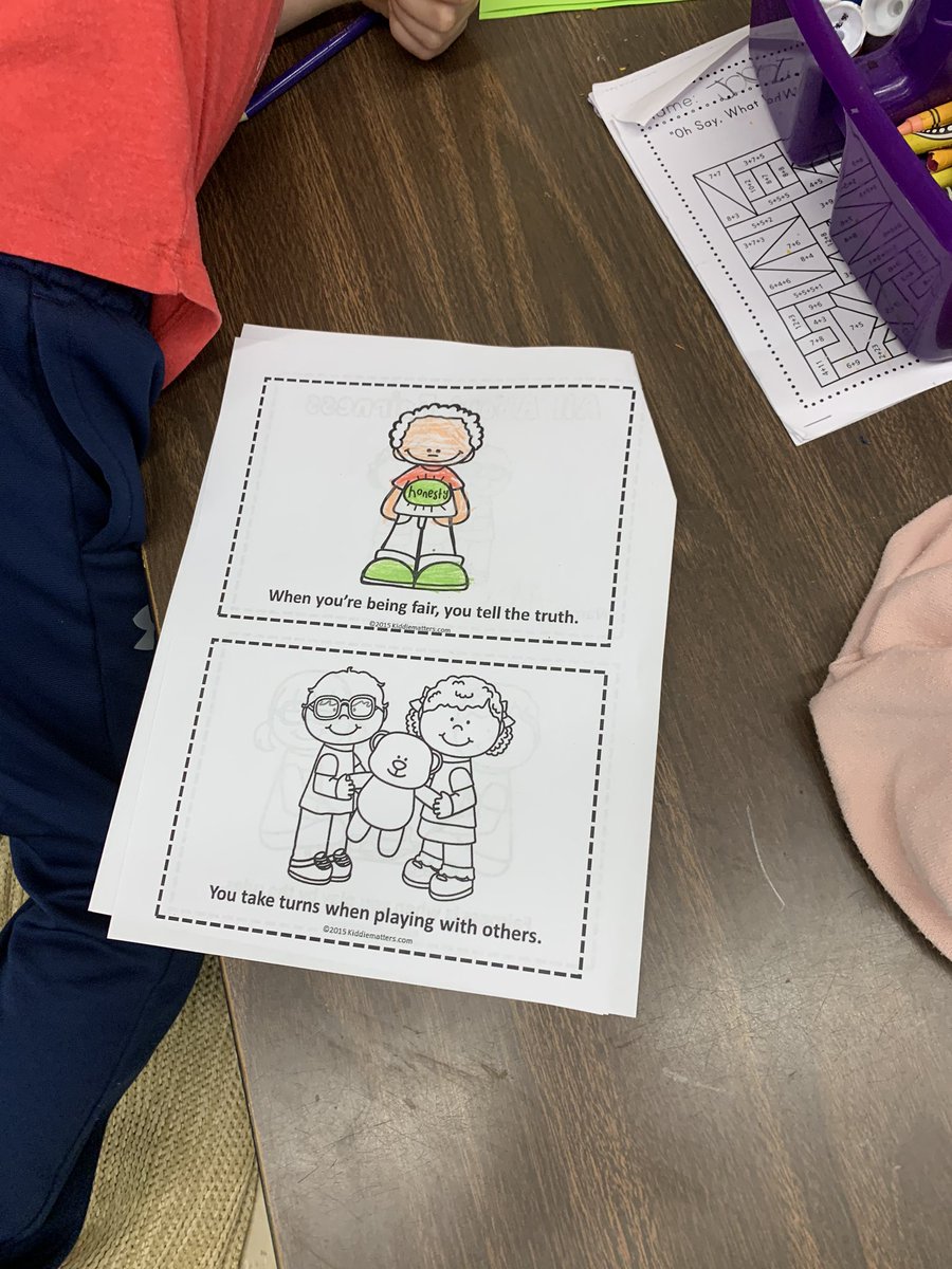 Kindergarten and 1st grade students make mini books about our character trait of the month, fairness! Such a great time going into the classrooms and seeing how much our students are growing in our community of character! <a href="/NavesinkSchool/">Navesink School</a> @DrGeorge_MTPS #mtpspride