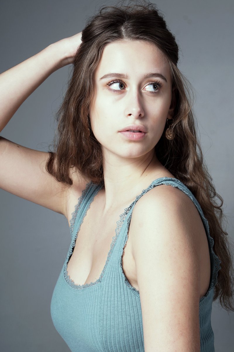 bookedbytina's tweet image. WOW! 🤩 Stunning new test images of Antonia, a new face of #jcmodelsct Great work! 📷👏 #testshoot #localmodel #model #photoshoot #ronnymokri