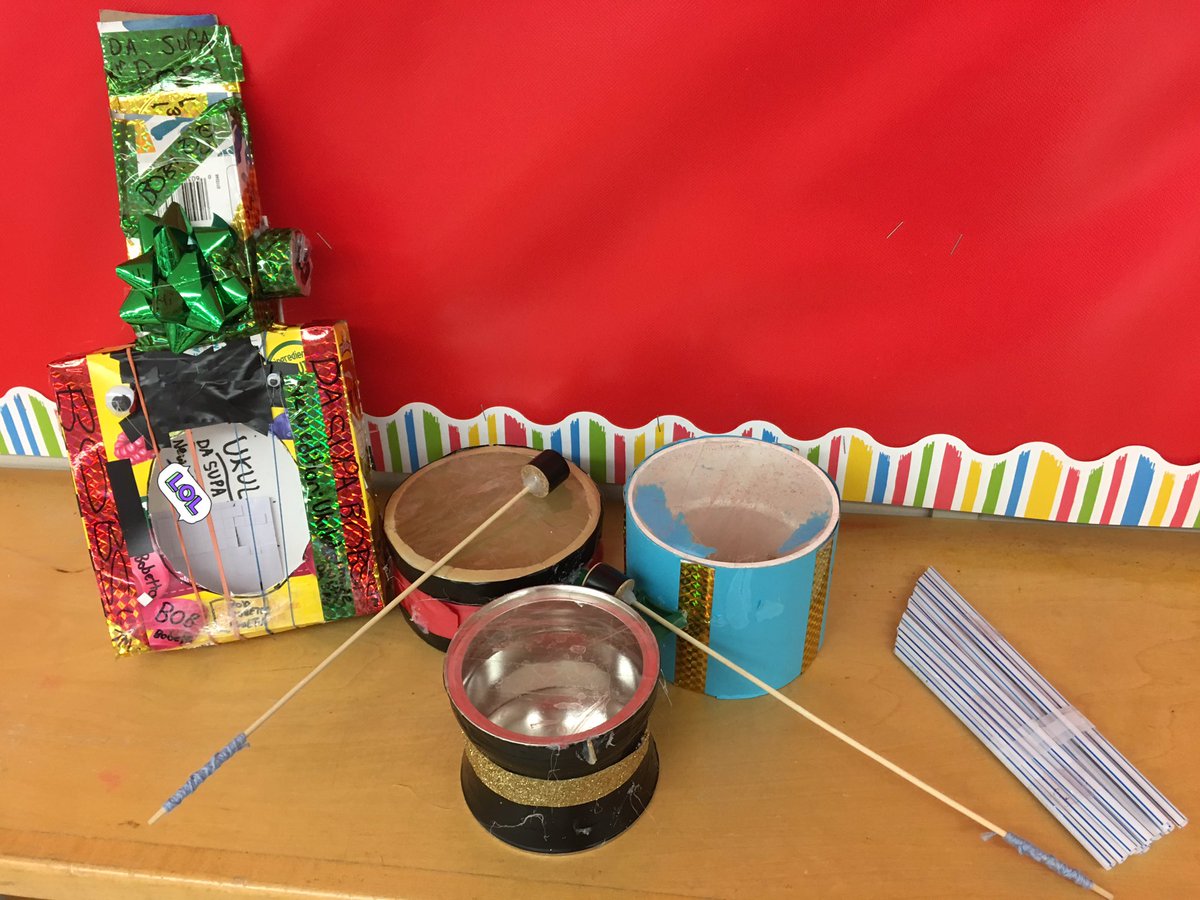 c_parkview's tweet photo. #instrument #band #science Ss are creating different types of musical instruments out of recycled materials. https://t.co/XjswVzoPPZ