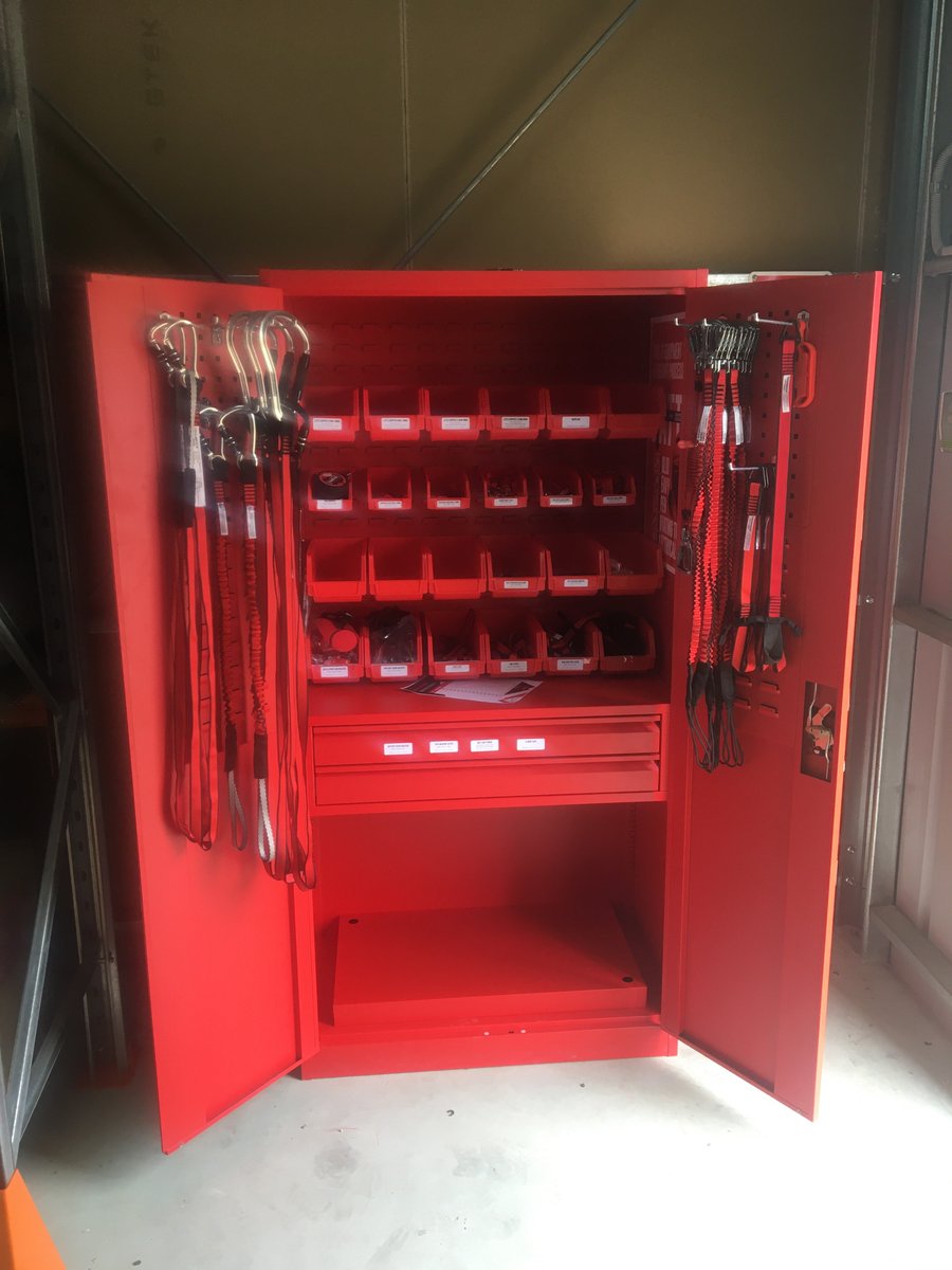 grippsglobal's tweet image. Great to see the GRIPPS Drop Store on-site for @Vestas ! With companies like this leading the way in tool-drop prevention, it has a huge positive impact on the workers - and the industry as a whole.  For more info on the GRIPPS Drop Store: bit.ly/2xBQm1f

#ConquerGravity