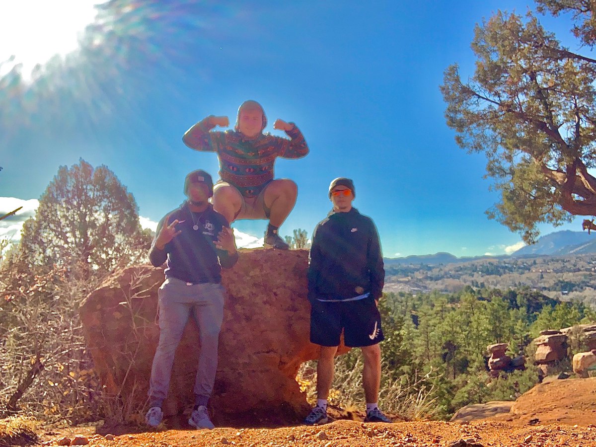 JusticeHenson03's tweet photo. #Spring2k20 what a time 🤙🏾 https://t.co/MSNExOaPuS