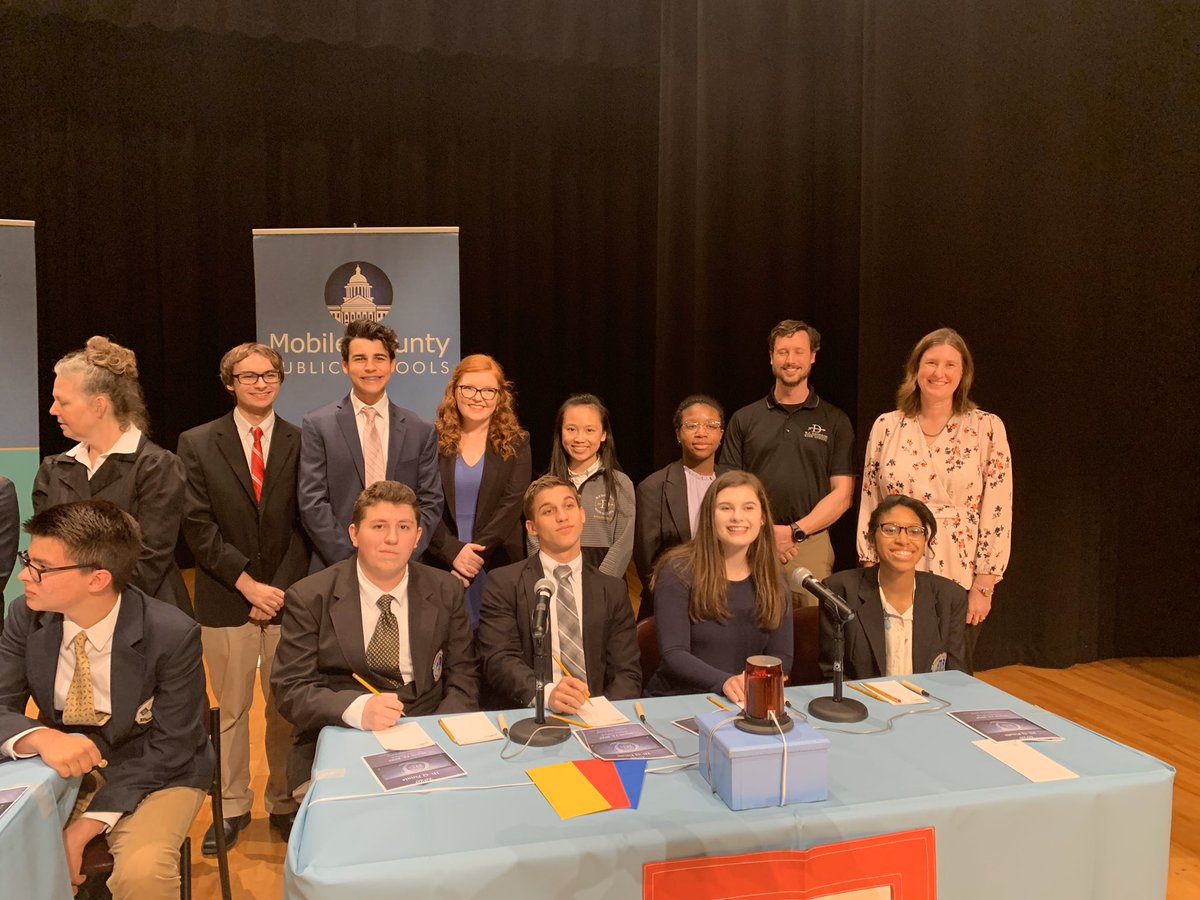 We are about to kick@off the Finals of the 2019-2020 #HiQ season!!!!! Good luck <a href="/almabryanths/">Alma Bryant HS</a> <a href="/BakerAcademies/">Baker High School Hornets (Mobile, AL)</a> <a href="/DHS_Warriors/">Davidson High School</a> <a href="/MobilePublicSch/">MobilePublicSchools</a> @empowermcpss #weareMCPSS <a href="/Bob_Grip/">Bob Grip</a> <a href="/NewHCU/">New Horizons CU</a>