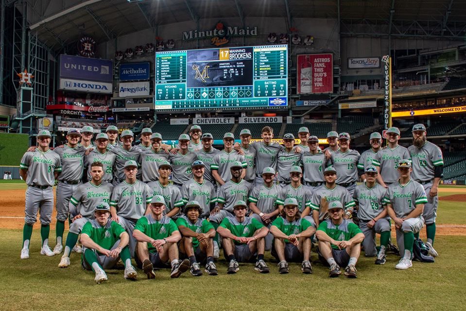 frameerr2's tweet photo. Forever Family. https://t.co/W0zzo7nIVT