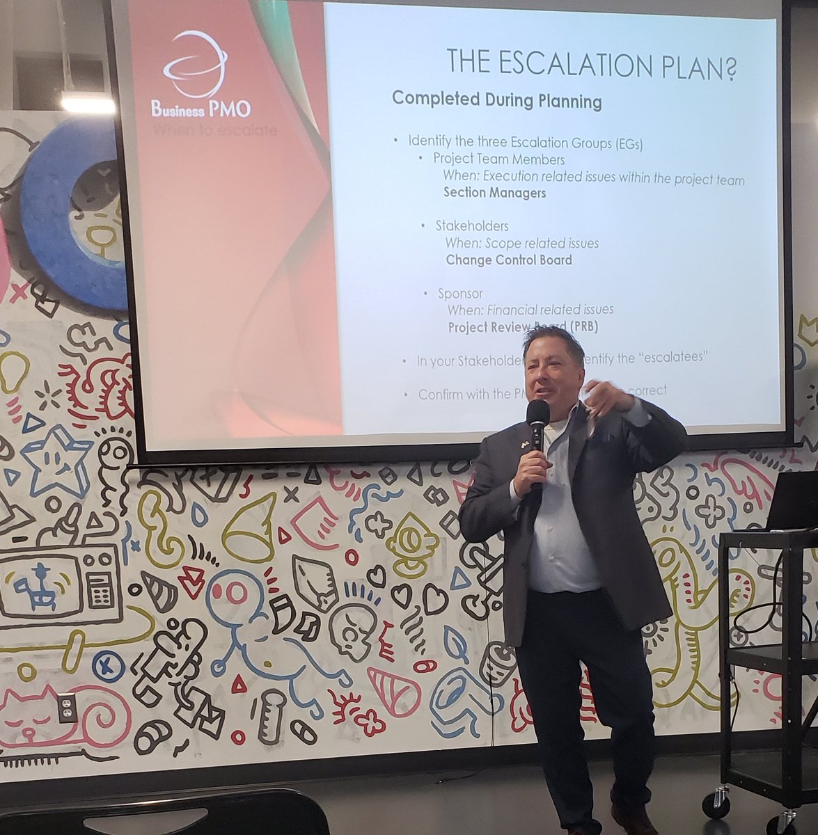 PMISCMidlands's tweet photo. Network@Nite. Knowing when to Escalate presented by Kenneth Zenauskas #BusinessPMO #pmiscmidlands #Columbia https://t.co/T611evZX4F