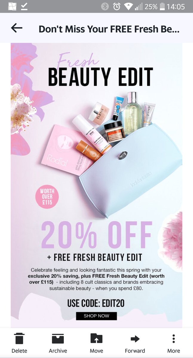 Popsyka's tweet photo. @LookfantasticCS @lookfantastic Hello,
On the 8th of march I've had an email (photo attached),I've placed an order worth £82,yesterday the order arrived but the free beauty bag is missing. Could you please have a look into it. Many thanks, A. (ORDER NUMBER 203091225) https://t.co/jIDrMM4FeN