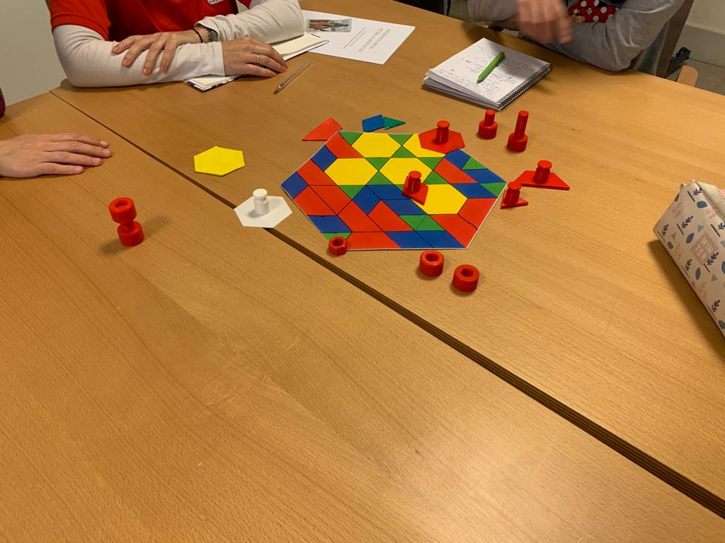 SorayaBuey's tweet photo. Nos reunimos con el equipo de @AspaceCyL Valladolid para valorar nuestras impresiones  3D del PIE CREA, comprobar que serán funcionales para sus niños. Vemos ilusión, nuevas ideas.  @carlosminguez #pieCREA @crfptic  @tecno_CFIEVA #CentrosEducacyl #tiCyL @cfievalladolid @LEON3_D https://t.co/vG7kPivT8h
