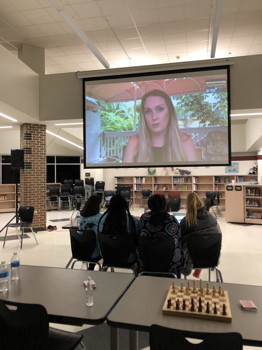 SkaggsLibrary's tweet photo. Aloha! Made a late night stop in Kane’ohe, O’ahu, Hawaii!! We learned about nature, weather, volcanoes, unique animals, and daily life on the island. #HFMSWorldTour #HFMSProud #HuffinesStrong @HuffinesMS @CoachSchultheis https://t.co/OOvuzkIoeC
