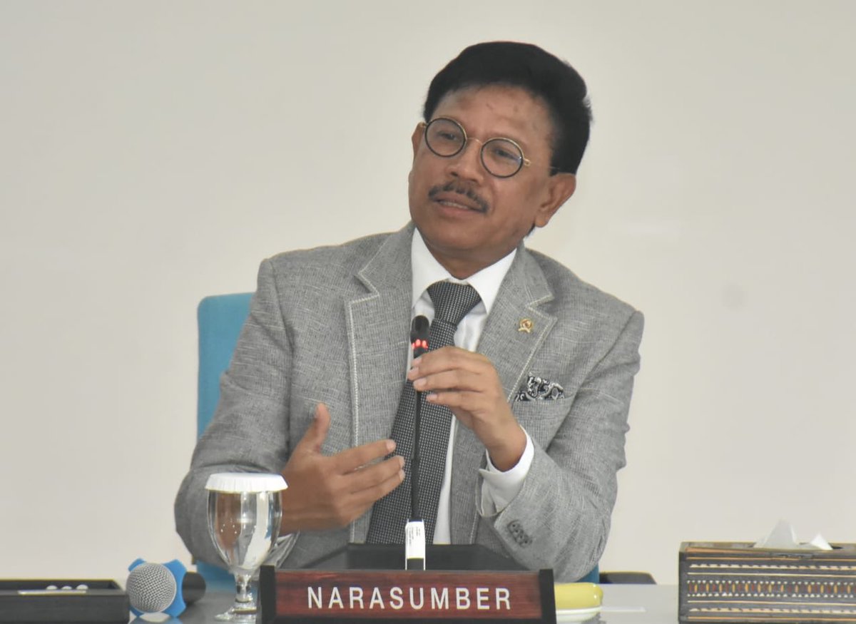 Kementerian Komunikasi dan Digital tweet media