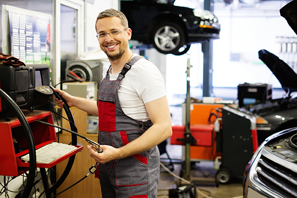 Breezy does it with MyService.Expert - Arctic weather does its best to keep all off the roads, but your fleet need not plummet after a winter health check.
 - is.gd/27ExGI 
#Business #SME #Offers #MyFleetSolutions 
#Fleet