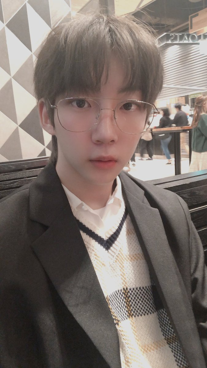 OTC_official_jp's tweet image. [Insoo] 練習しながらも辛い時は皆さまを考えながら頑張っています。
皆様も大変な時僕のことたくさん考えてますか？
今日もファイティン！❤

#OTC #offthecuff #Insoo