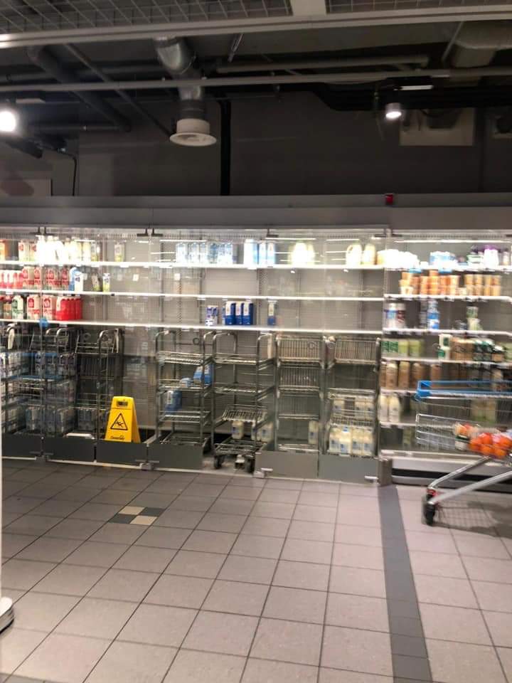 Duidelijker kan het niet! Mensen hebben basisbehoefte weer op 1 gereset in hun hoofd. No farmers No food