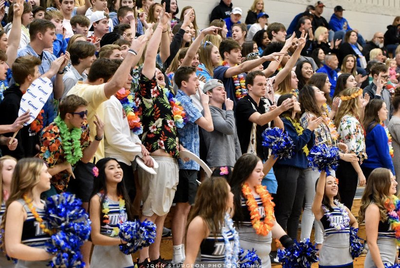 PsouthBlackHole's tweet photo. Proud of what the boys accomplished this year. Going to miss watching this team. No doubt one of the best teams in the state! Congrats on the great season @PLSbasketball #southsidepride4life https://t.co/XL7zhK20NI